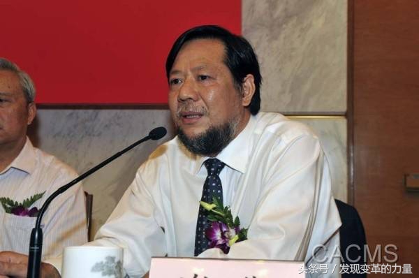 中健行谢衡：“让生命与爱同行”