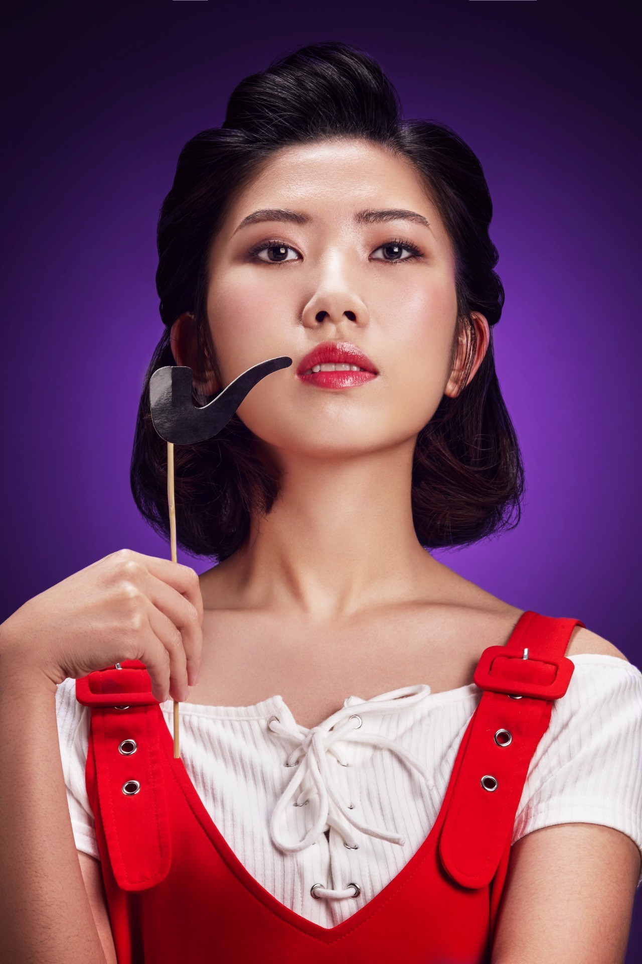 爱哭鬼、伪90后、败家女，咪蒙和她月薪5万的助理们