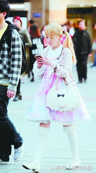 潮流大龄女童装,潮流伊人童装