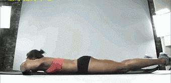 9个快速撕裂腹肌的黄金动作，7天晒出马甲线