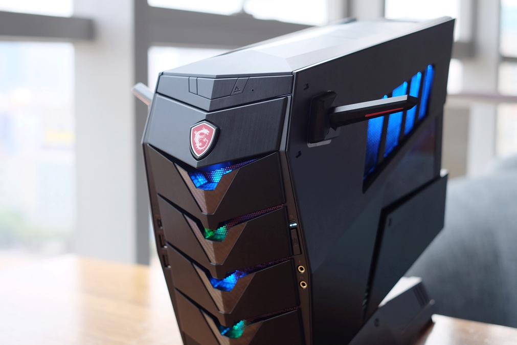 是谁？重新定义电竞主机，全面实测：宙斯盾3/Aegis3