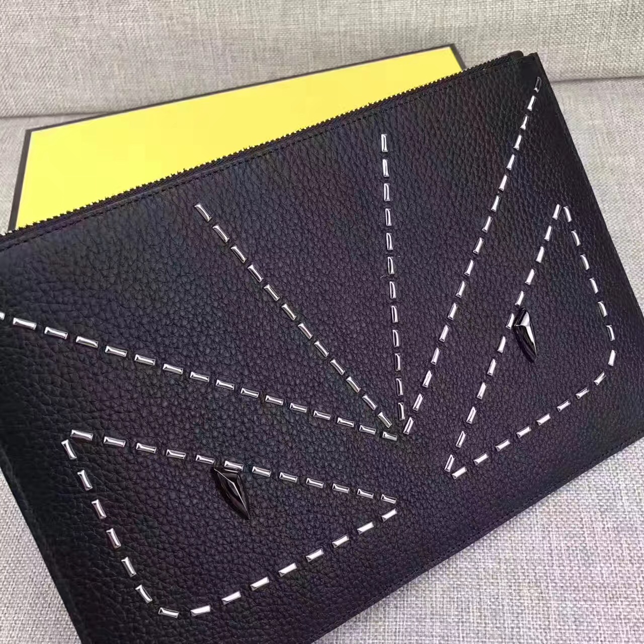 fendi包包哪一款最好看,fendi包最新款