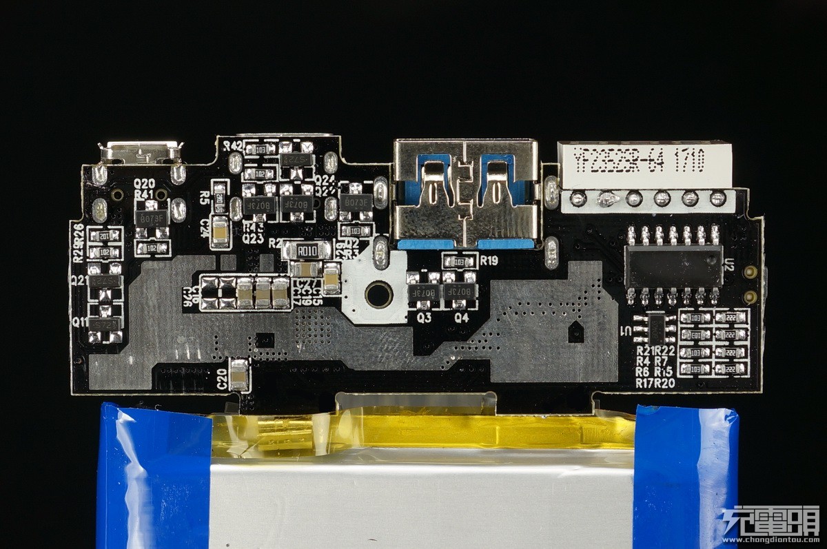 台电20000毫安快充充电宝测评,台电大屏数显18w双向快充充电宝