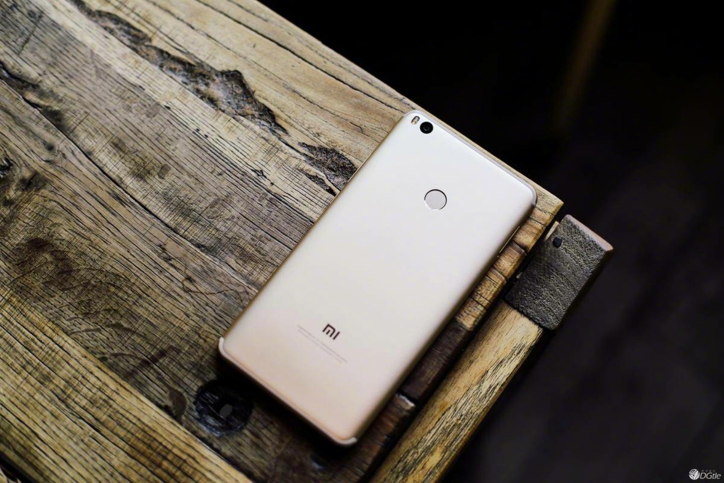 小米max2缺点和优点,现在小米max2还值得入手吗