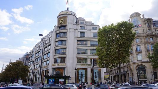 海外代购奢侈品能便宜多少,海外奢侈品代购在哪卖比较好