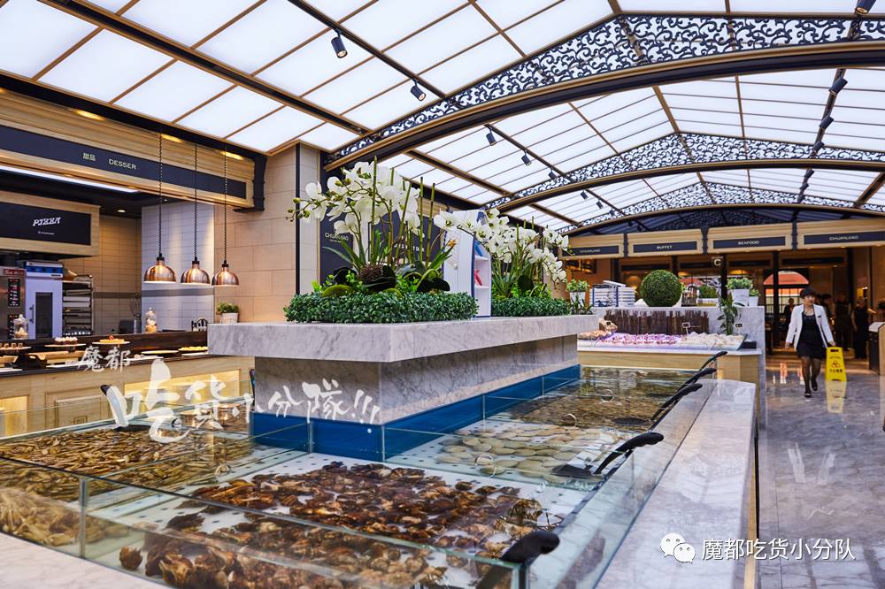 海鲜自助中的平价战斗机，还没支口红贵