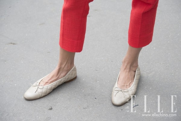 母亲节送妈妈鞋子百搭,母亲节送给妈妈的平底鞋