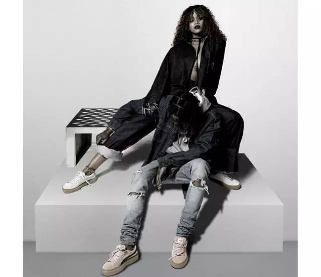 据圈内人说，鞋头们最近都在疯狂购入这双鞋！