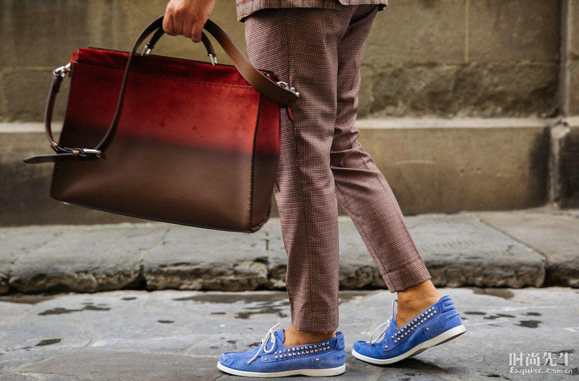 一款包包用了很多年还是无可替代,一个包能用一辈子的牛皮品牌