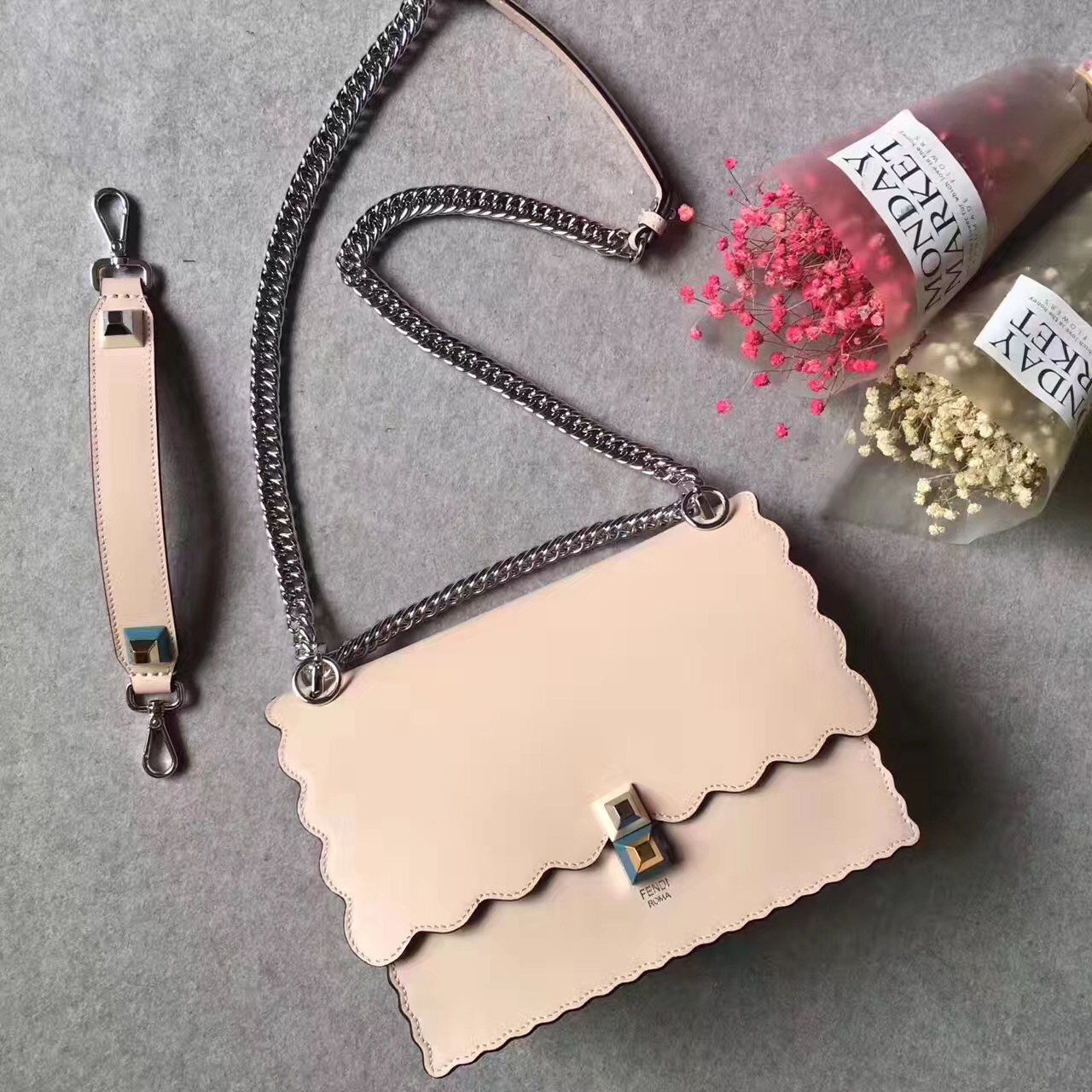 fendi包包哪一款最好看,fendi包最新款