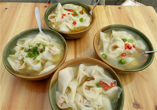 听说你们四川人有种毒，服下会有种不可描述的肉麻