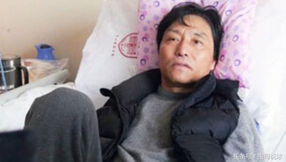 他因肺癌去世，患病期间彰显人间大爱，海派足球的代表，！