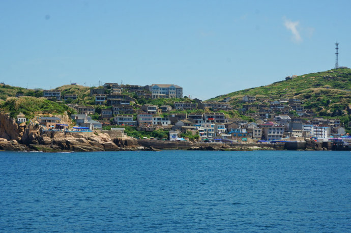 山与海之间有一个地方,穿梭山与海与城之间