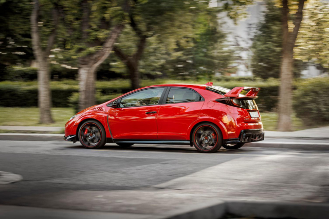 刹车失灵了怎么做,刹车失灵采取什么措施视频