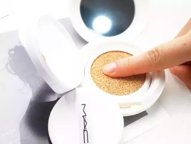 还沉浸在美景中无法自拔,还沉浸在美颜的世界无法自拔