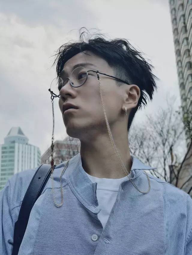 潮流穿搭在哪买衣服,潮人出没的衣服网上怎么买