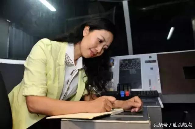 汕头金中海湾学校学霸,汕头金中女学生