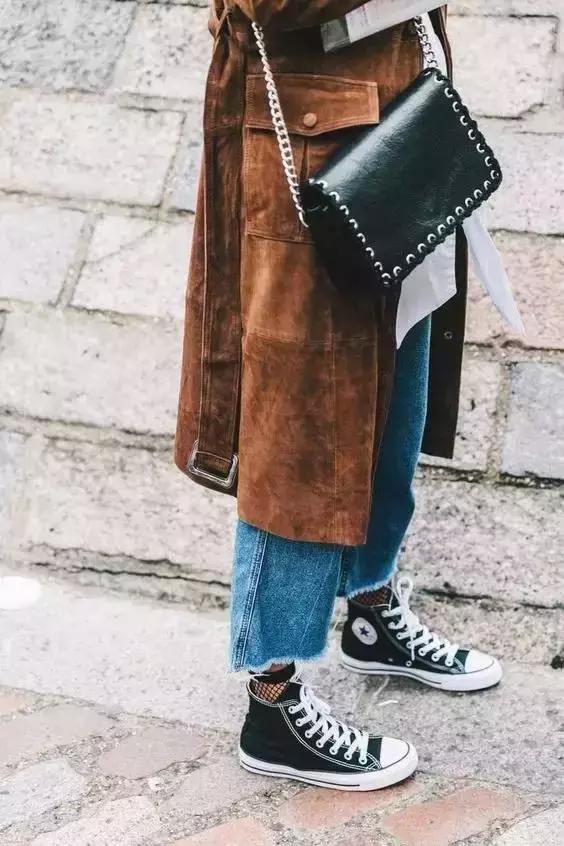 渔网袜潮酷搭配,破洞渔网袜穿搭