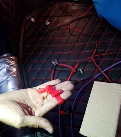 长安CS75后备箱灯加装,长安cs75plus改后备箱灯