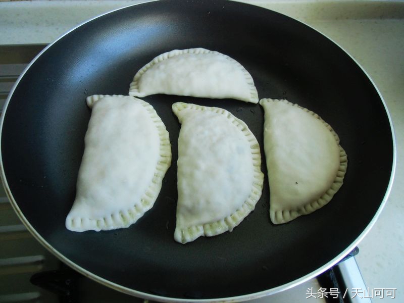 剩饺子馅的十种吃法,剩饺子馅的多种吃法