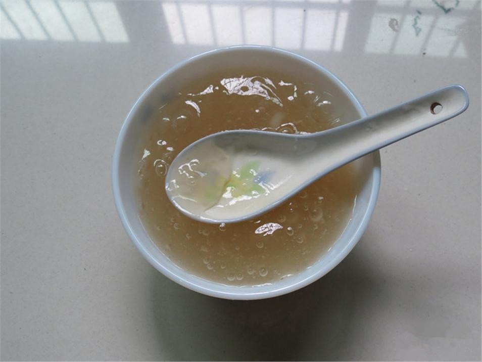 这种植物是血管的天然支架,可惜网上那些包装高档的都是假货!