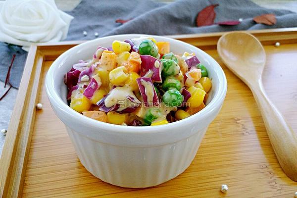 减肥的蔬菜沙拉有哪些,推荐6种美容又减肥的沙拉