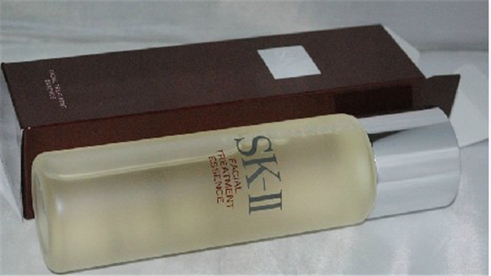 sk2的爱恨情仇之谜,为什么sk2突然火了