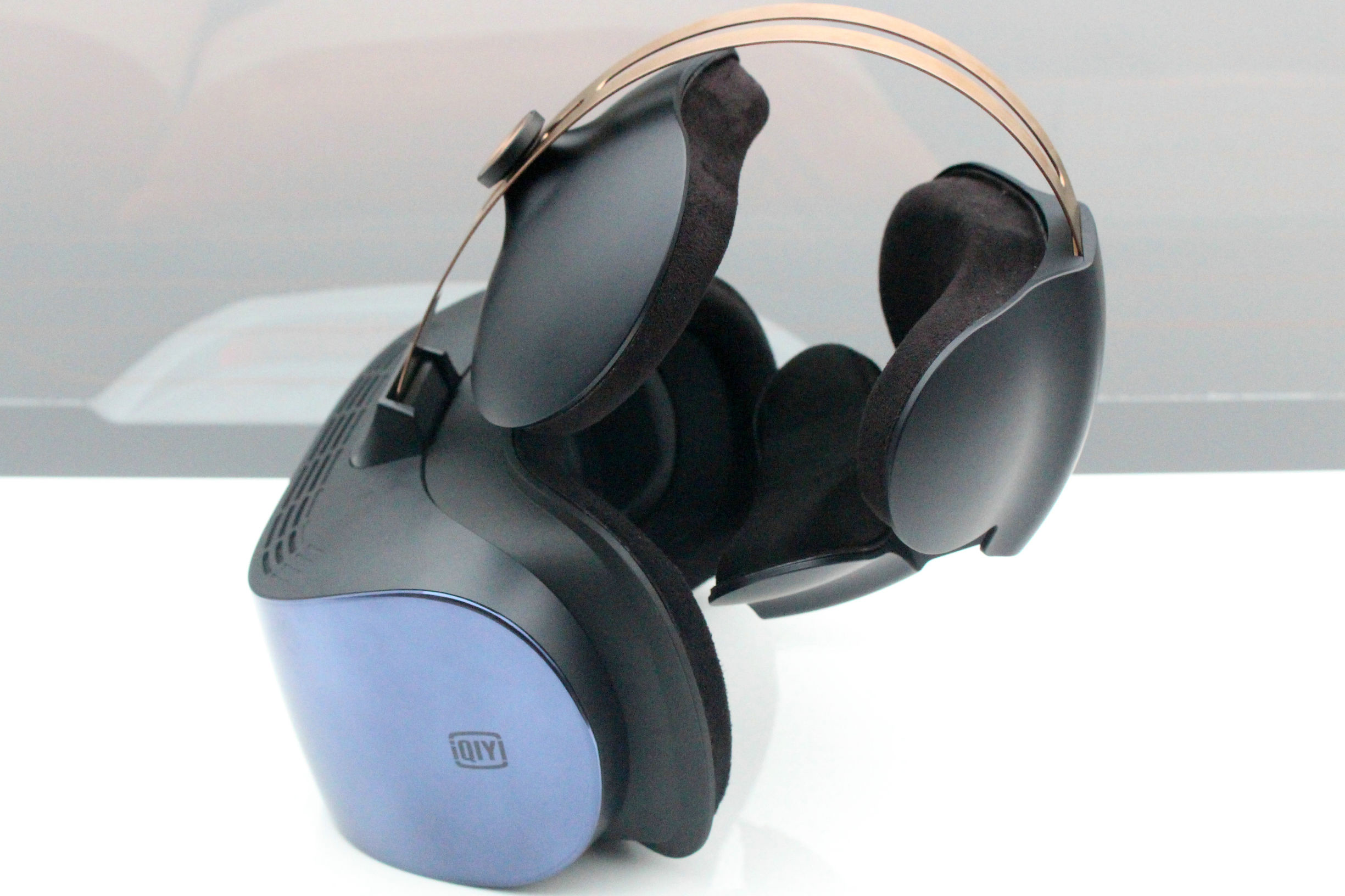 爱奇艺奇遇4kvr一体机q3屏幕镜像,爱奇艺vr一体机pro