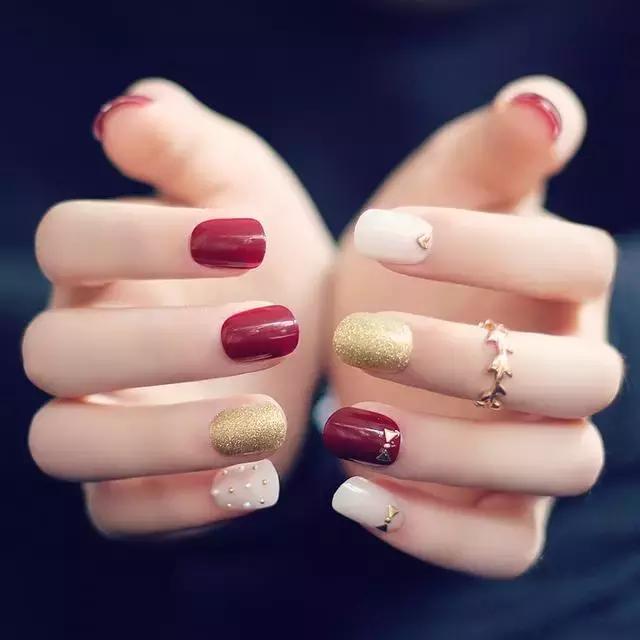 双手美甲贴怎么贴,超长又好看的美甲贴