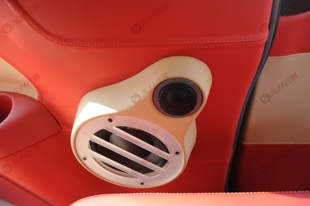 丰田塞纳柚木色耐磨地板,丰田塞纳航空座椅星空顶木地板