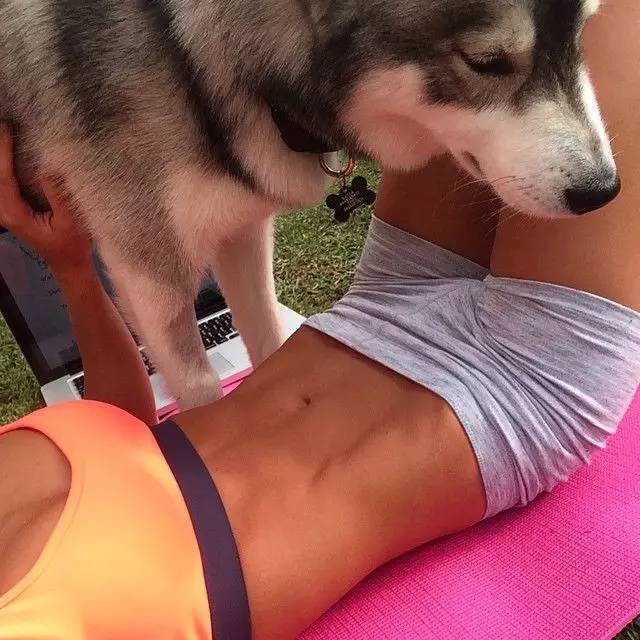 放下手中筷子,放下手里的筷子视频