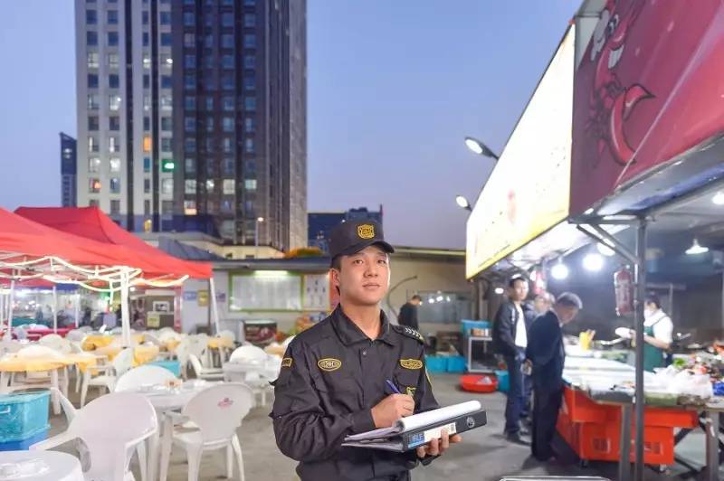 撸起袖子吃大席,撸起袖子吃海鲜