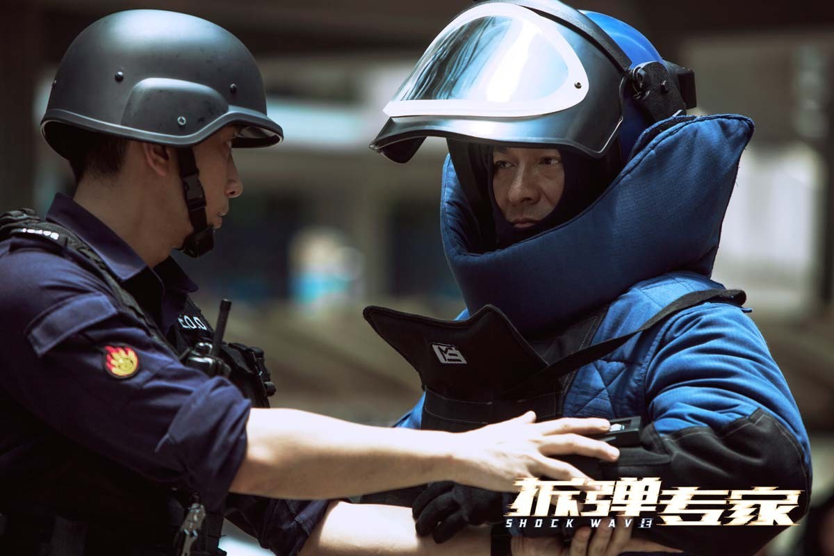 看懂《喜欢你》的关隘，就在片名中的这一“点”