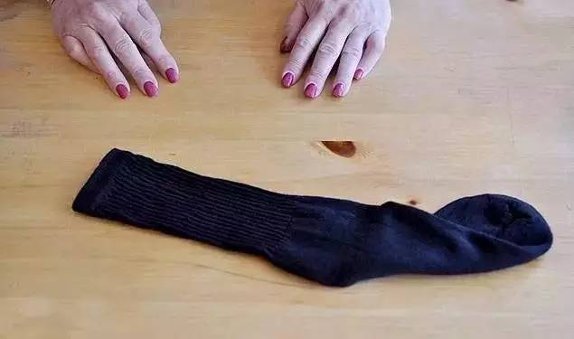 鞋子有异味快速去除,鞋子有臭味怎么去除小妙招