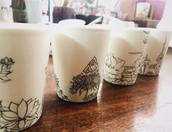 95后最年轻的插画师,90后插画师的画火了简直迷之治愈