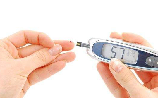 糖尿病患者夜间脚疼怎么办？中医说应该这样缓解