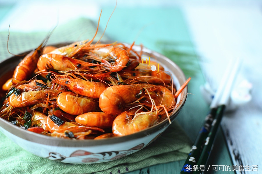 油爆清水河虾,壳肉分离的油爆虾