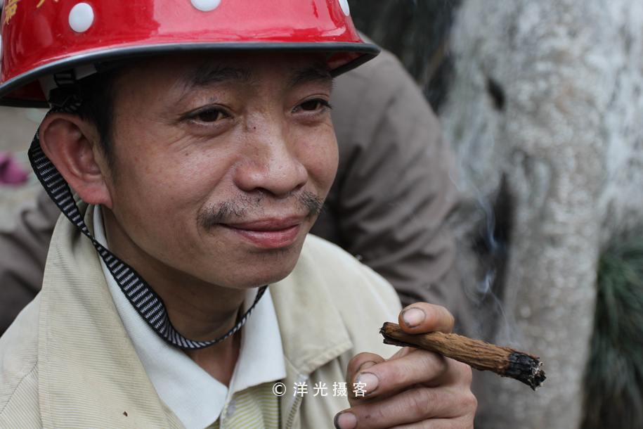 劲大焦油量低的烟,劲大的雪茄