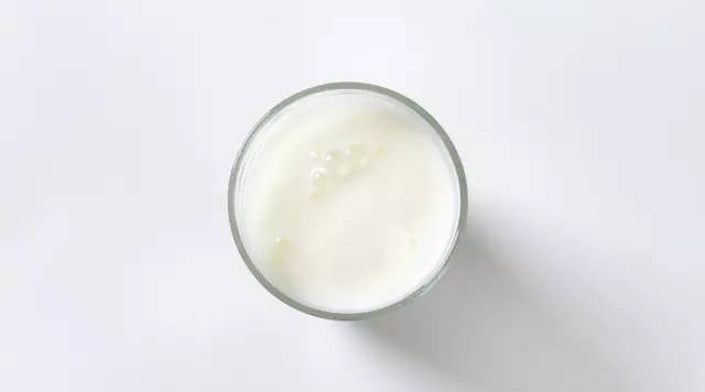 教你一招让牙齿快速美白,这四个小技巧让你牙齿美白