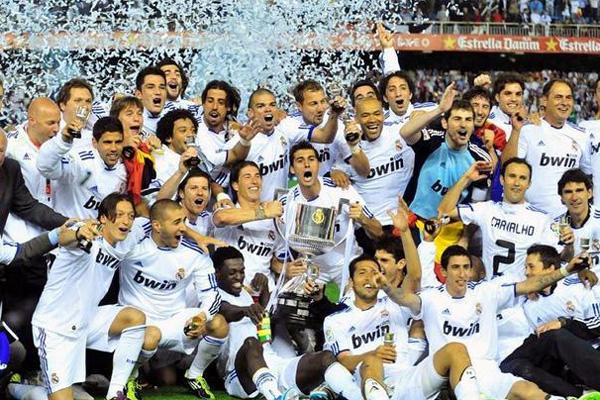 欧足坛又出现几只传说球队，“皇马超市”提前开张！