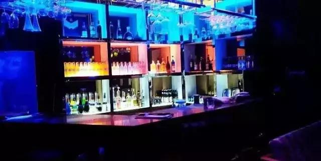 苏州欧力菲法式露天酒吧,苏州必去4个酒吧