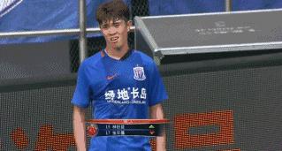 忘带红牌的裁判们把“乖宝宝”变成李建滨!