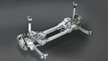 经典福克斯1.8自动两厢操控,宝马三系和福克斯操控哪个好