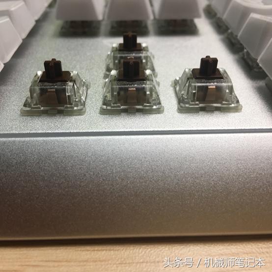机械键盘白光版测评,cherry机械键盘推荐