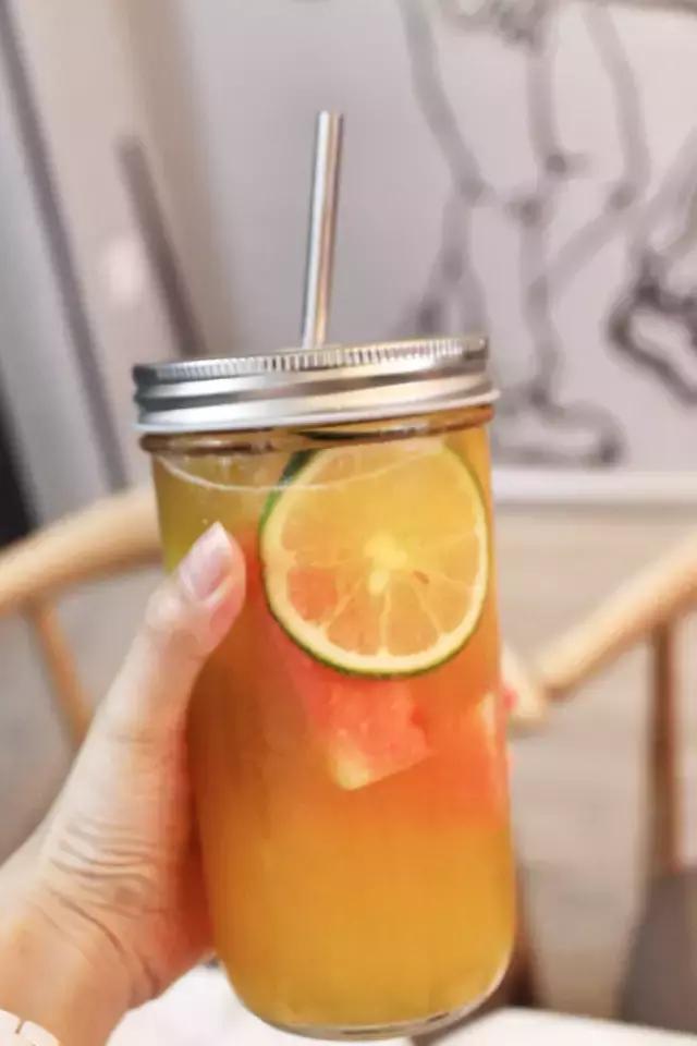 超大杯水果茶抖音团购,网红水果杯700ml