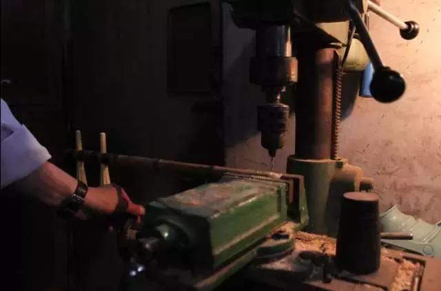 盘点街头即将消失的手艺人,即将消失的老手艺图片