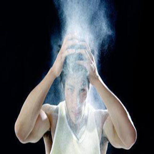 头皮痒头屑多油头如何正确洗发,头皮干燥头屑多怎么洗头