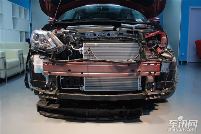 2019逍客发动机舱拆解教程,日产逍客底盘拆解1.3t视频