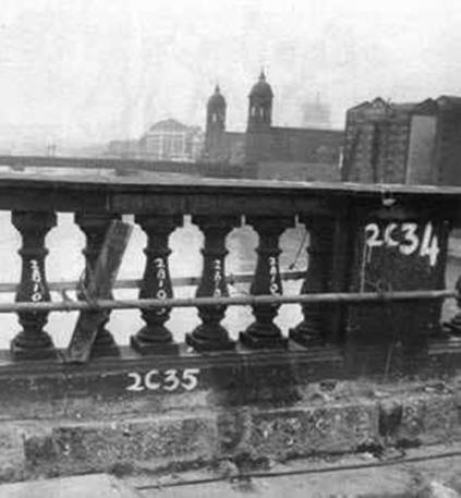 从伦敦大桥看伦敦塔桥,英国伦敦桥现状