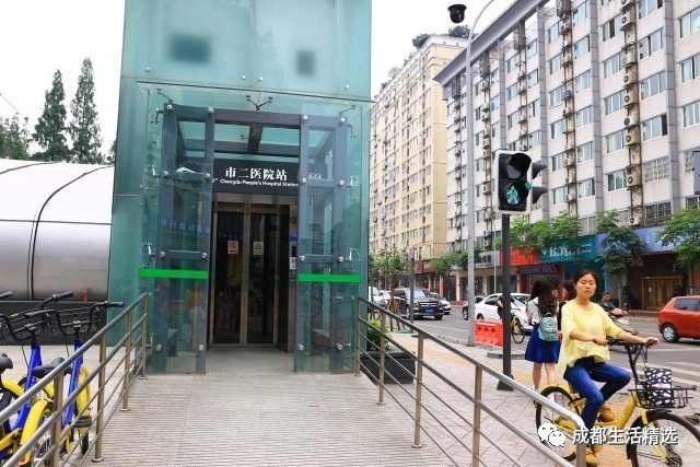 成都一条很破的美食街,成都市内的十大美食街